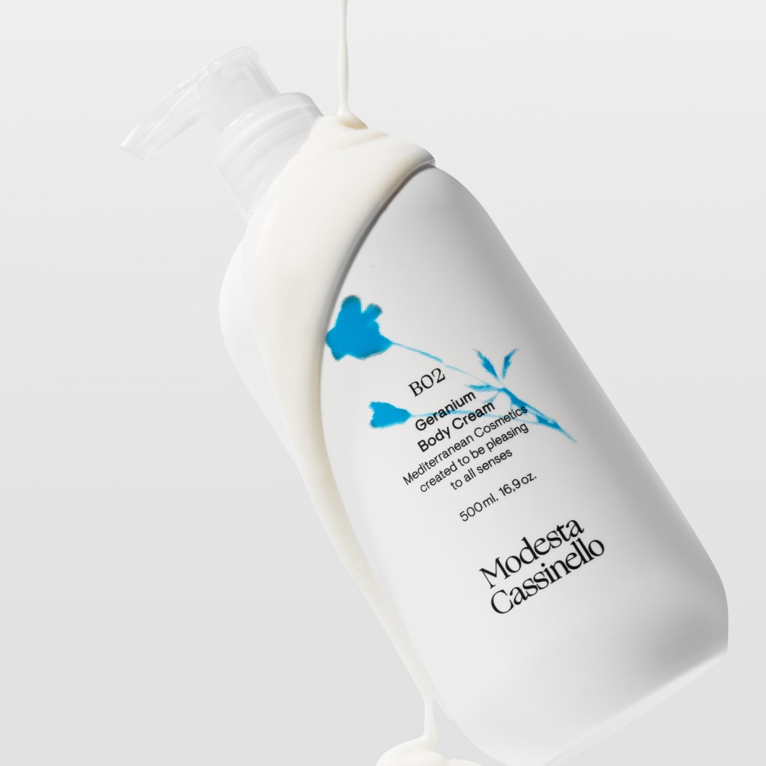 Producto para el cuidado corporal de Modesta Cassinello.