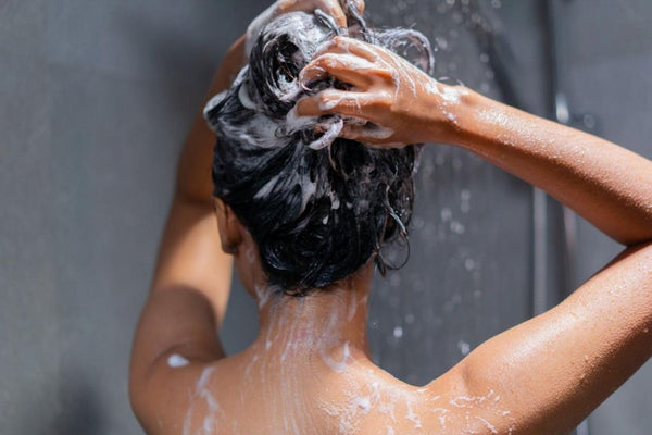Cómo lavarse el pelo correctamente